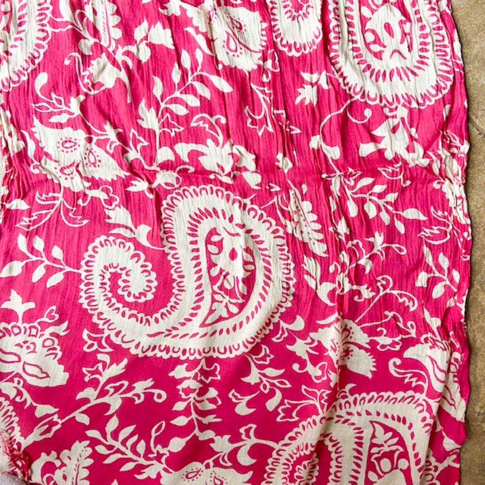 Pink and Cream Paisley Crinkle Scarf - Shawl - Picture 5 of 8